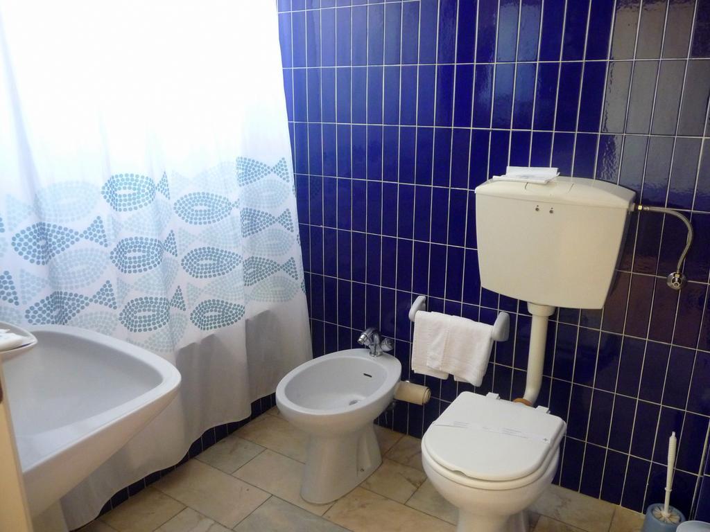 Hotel Tamargueira Figueira da Foz Habitación foto