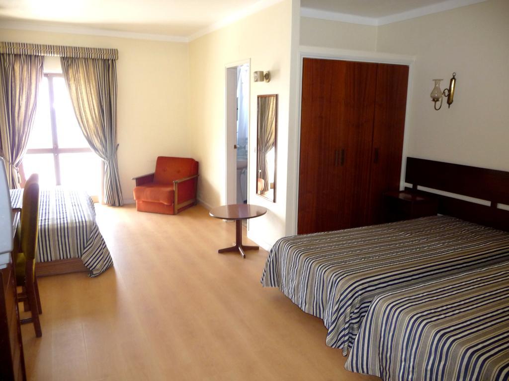 Hotel Tamargueira Figueira da Foz Habitación foto