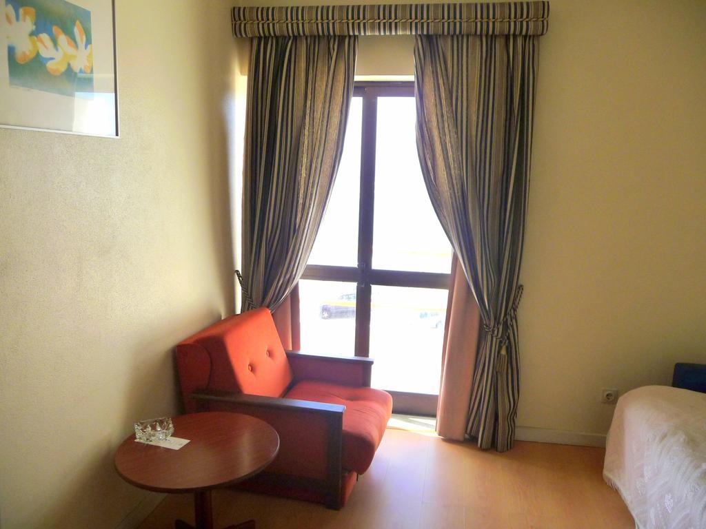 Hotel Tamargueira Figueira da Foz Habitación foto