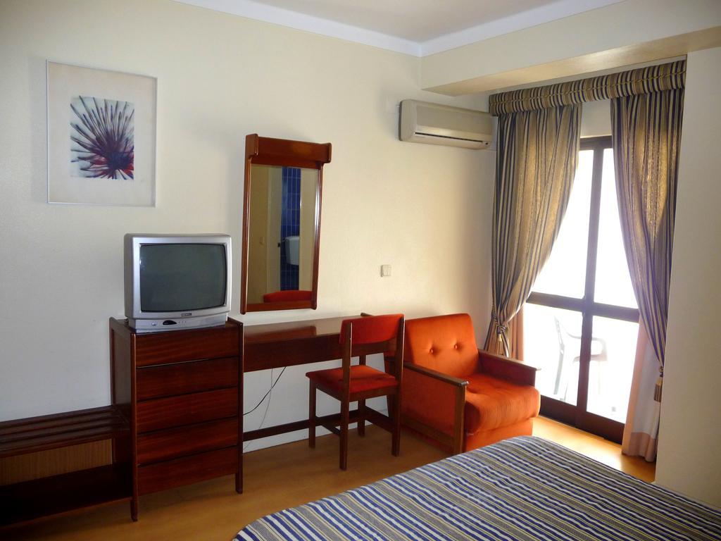 Hotel Tamargueira Figueira da Foz Habitación foto