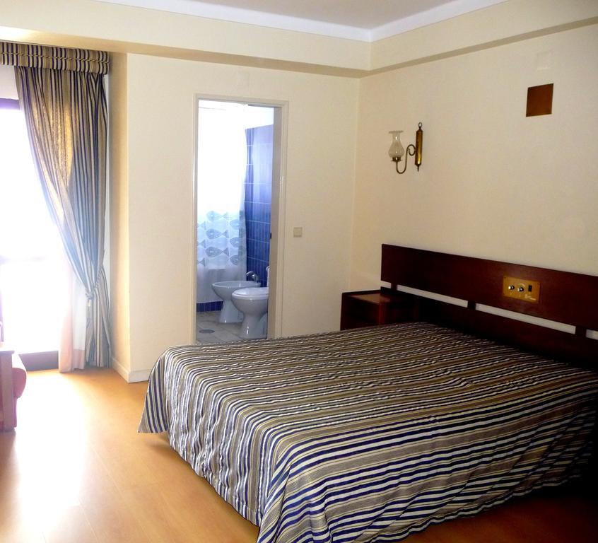 Hotel Tamargueira Figueira da Foz Habitación foto